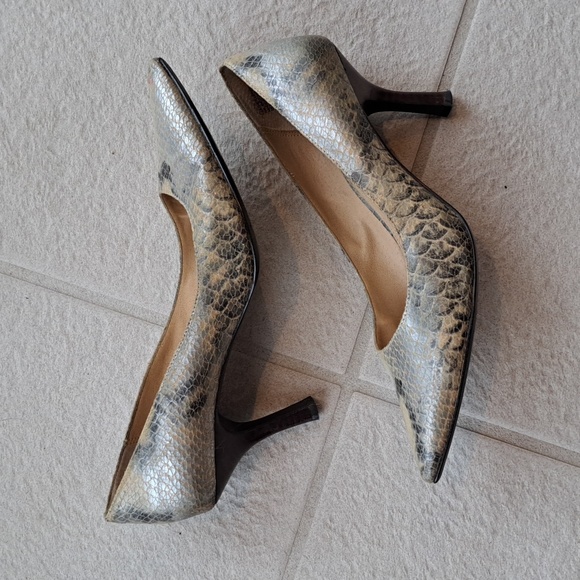 Preview International Metalic Snake Print Leather Pumps - Picture 1 of 9